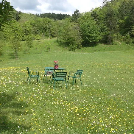 Otel Agriturismo La Casa Bianca Poppi